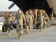 Das Vorkommando: Die ersten deutschen Soldaten der QRF treffen auf dem Flughafen in Mazar-e Sharif ein.