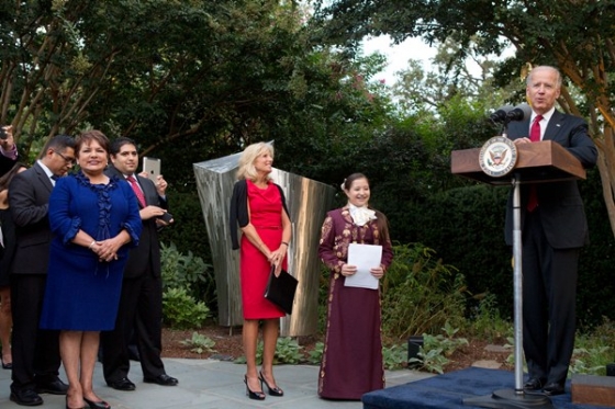 Vice President Joe Biden speaks at a Hispanic Heritage Month reception with Dr. Jill Biden and high school senior Ashley Guzman