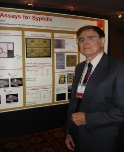 Photo of Dr. Arnold Castro, laboratorian at CDC