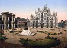 Piazza del Duomo, Milan  Image produced by the Detroit Photographic Company, ca 1900. From the Prints and Photographs Division, Library of Congress