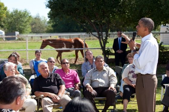 President Barack Obama Holds a Front Yard Discussion on the Economy in Albuquerque, New Mexico