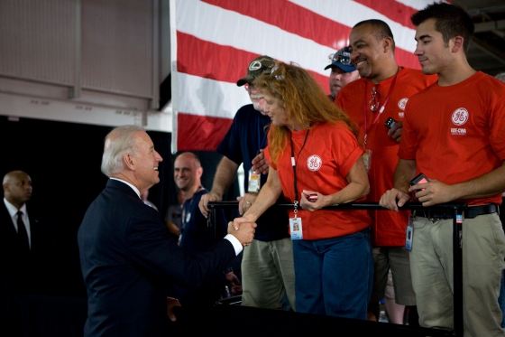Vice President Biden Greets Workers at GE Appliances & Lighting in Louisville, Kentucky