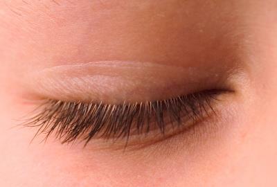 Photo: Friday Fun Fact: When you blink, you shut your eyes for 0.3 seconds. That’s a total of 30 minutes each day!