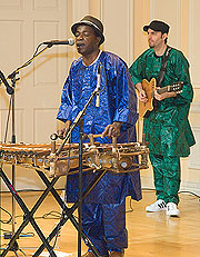Balla Kouyaté playing the balaphon.