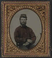 Unidentified soldier in Confederate uniform