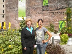 Chairwoman Stabenow visits the Lafayette Greens Community Urban Garden in Detroit to discuss the importance of local agriculture.