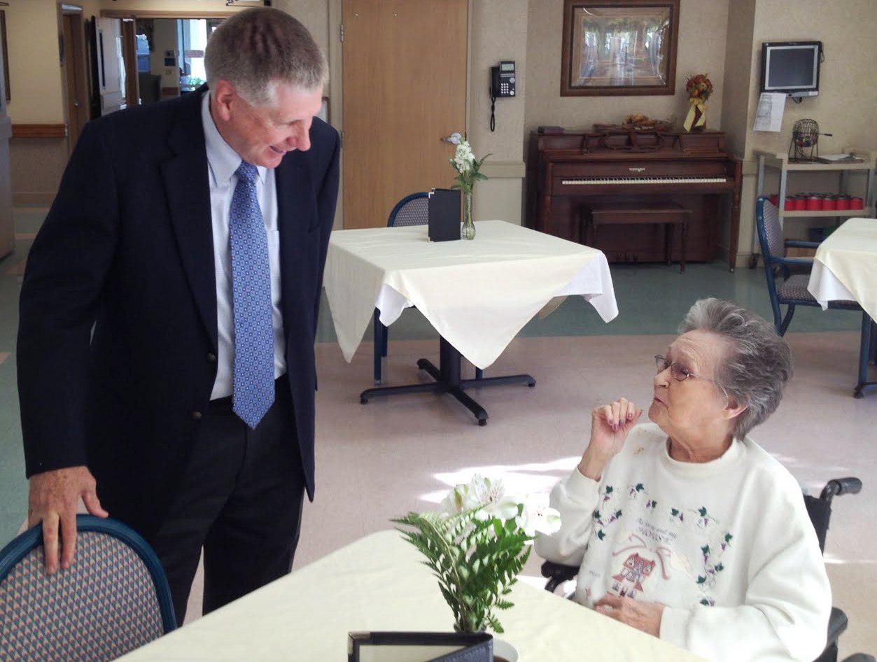 Rep. Larry Kissell (NC-08) recently visited with senior residents of the Laurels of Salisbury Skilled Nursing and Rehabilitation Center. 