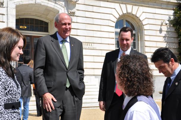 Senator Coats with Ivy Tech Students from Lafayette