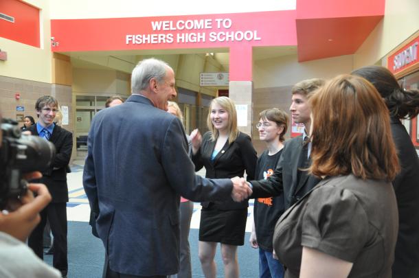 Senator Coats Visits Fishers High School