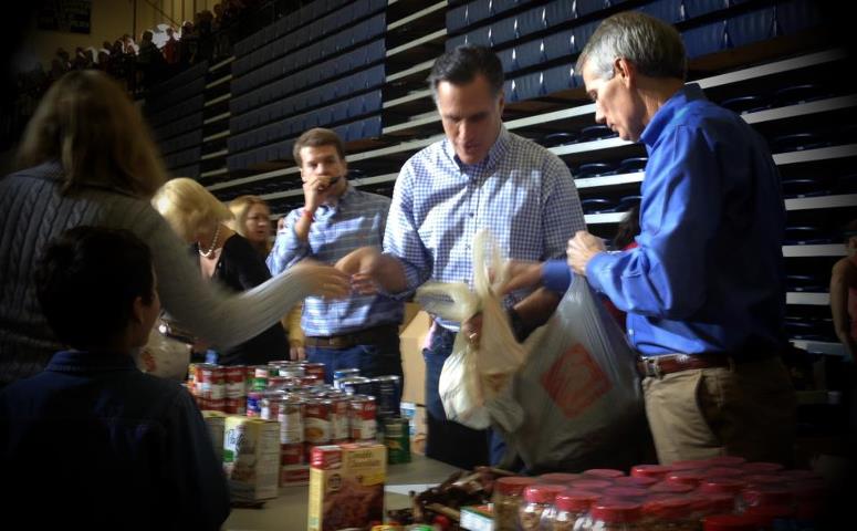 Photo: Thanks to everyone in Kettering who brought supplies today for those affected by Hurricane Sandy. Visit http://www.redcross.org/  to help.