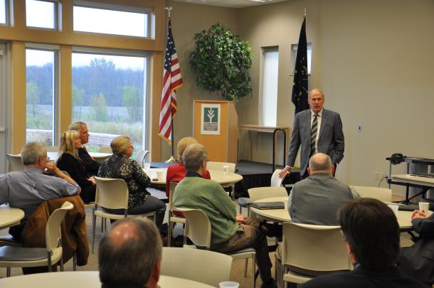 Coats Meets with Grant County Business Leaders