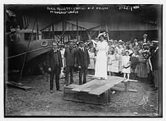 Porte -- Halle -- Curtiss -- Miss Masson -- at "America" launch (LOC)