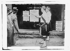 Recruiting, Montreal -- 1914 (LOC)