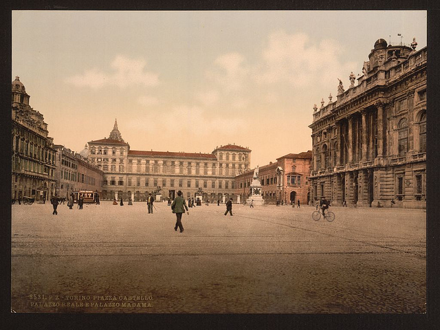 [Castle Place with Royal and Madama Palaces, Turin, Italy] (LOC)