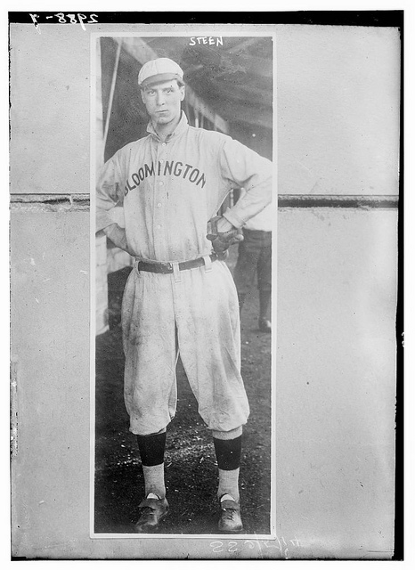 [Bill J. Steen, Bloomington IL minor league team (baseball)] (LOC)