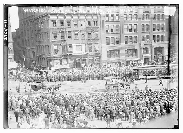 Watching Baseball Returns, Sun Bldg. (LOC)