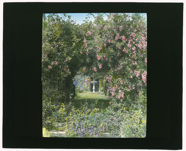 ["Willowbank," Joseph Coleman Bright house, 624 Morris Avenue, Bryn Mawr, Pennsylvania. (LOC)