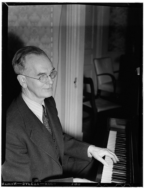 [Portrait of Roy J. Carew in his home, 818 Quintana Place NW, Washington, D.C., ca. Feb. 1942] (LOC)