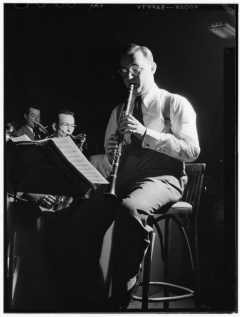 [Portrait of Benny Goodman, 400 Restaurant, New York, N.Y., ca. July 1946] (LOC)