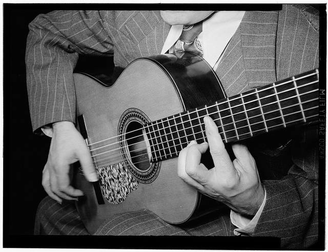 [Portrait of Vincente Gomez, Café Society Uptown(?), New York, N.Y., ca. June 1946] (LOC)