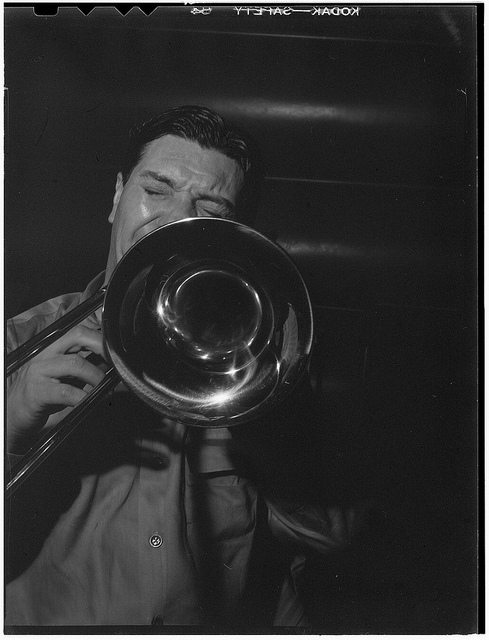[Portrait of Jack Teagarden, Victor studio, New York, N.Y., ca. May 1947] (LOC)