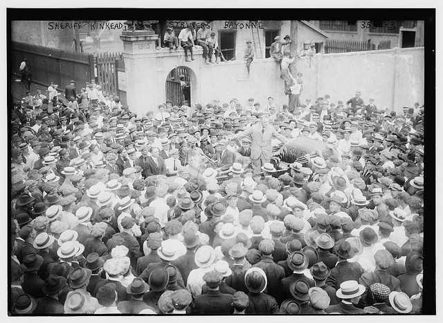 Sheriff Kinkead & strikers, Bayonne  (LOC)