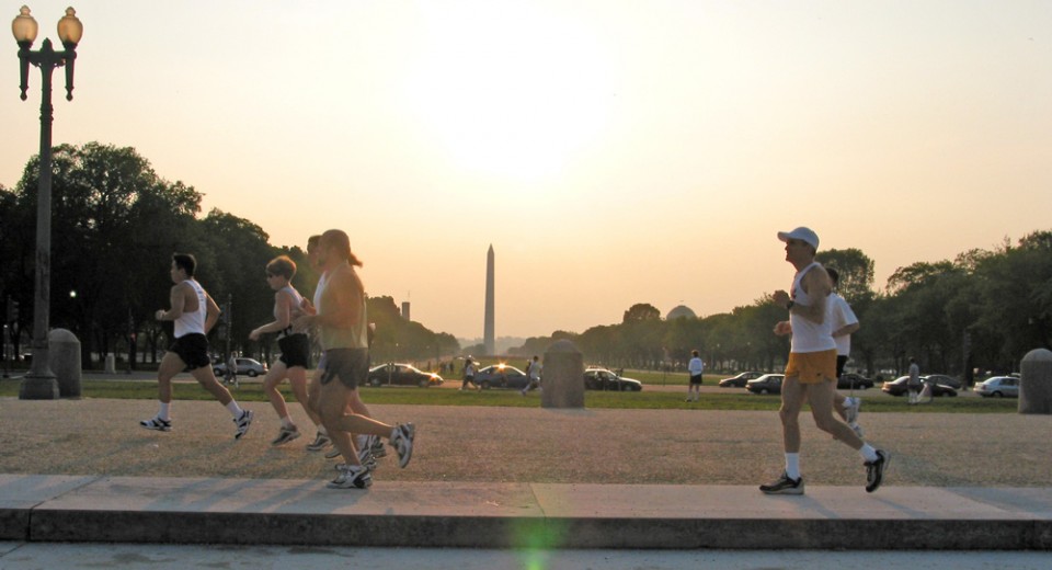The open parkland of the National Mall is a popular place for morning and evening walks and jogs. The distance between the steps of the U.S. Capitol and the Lincoln Memorial is 1.9 miles. 