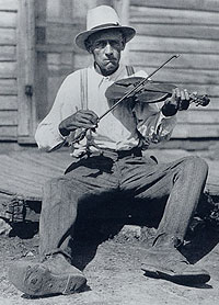 Wes Noel with his fiddle