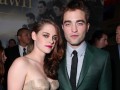 Robert Pattinson and Kristen Stewart Relationship Photos