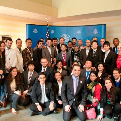 Photo: Deputy Secretary of State Thomas Nides meets with young entrepreneurs from the State Department-sponsored Global Innovation through Science and Technology (GIST) initiative on the sidelines of the Global Entrepreneurship Summit in Dubai, United Arab Emirates, December 12, 2012. [State Department photo/ Public Domain]