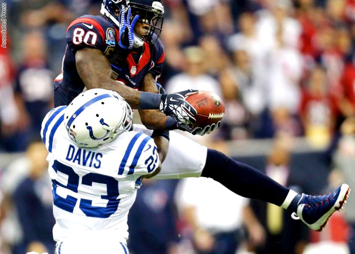 COLTS FALL TO TEXANS