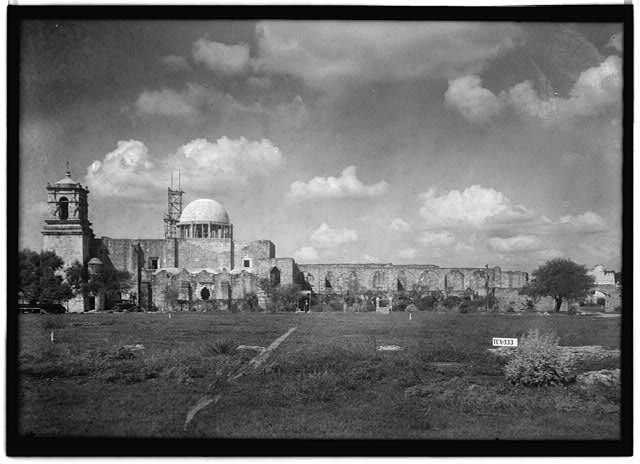 2.  Historic American Buildings Survey, Arthur W. Stewart, Photographer, September 18, 1936 SOUTH ELEVATION. - Mission San Jose y San Miguel de Aguayo, Mission Road, San Antonio, Bexar County, TX