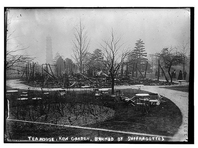 Tea House, Kew Gardens, destroyed by suffragettes (LOC)