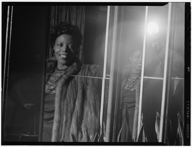 [Portrait of Mary Lou Williams, between 1938 and 1948] (LOC)