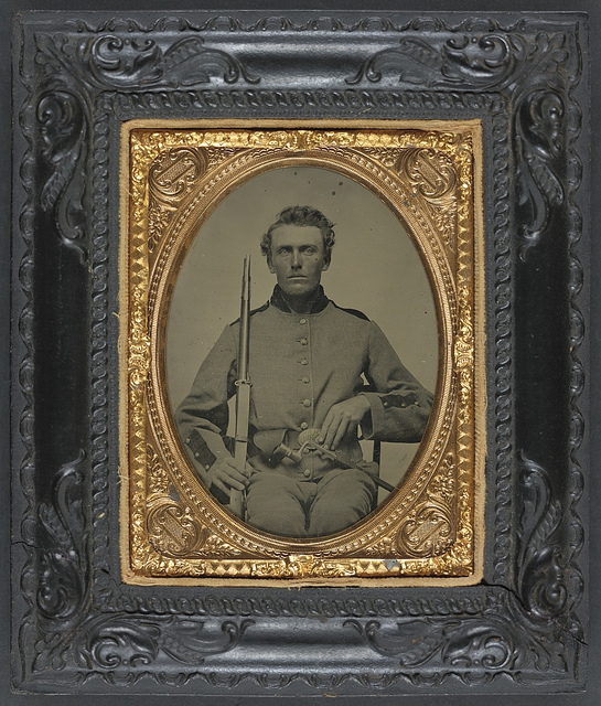 [Unidentified soldier of 8th Wisconsin Infantry Regiment, with musket, bayonet, and scabbord] (LOC)