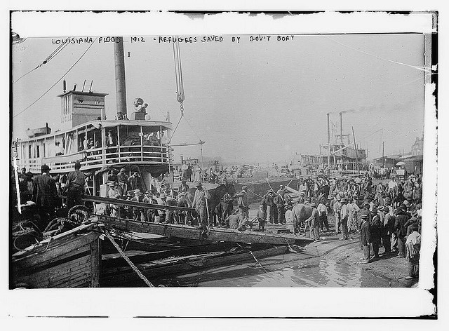 Louisiana Flood - refugees saved by government boat (LOC)