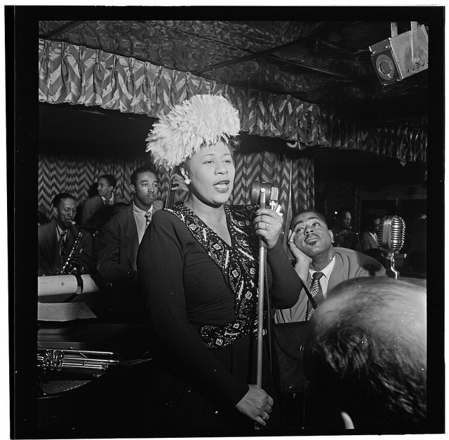 [Portrait of Ella Fitzgerald, Dizzy Gillespie, Ray Brown, Milt (Milton) Jackson, and Timmie Rosenkrantz, Downbeat, New York, N.Y., ca. Sept. 1947] (LOC)