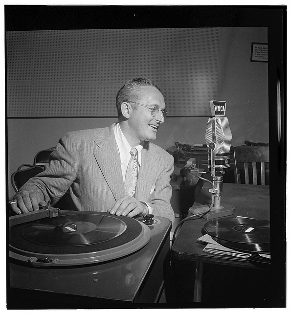 [Portrait of Tommy Dorsey, WMCA, New York, N.Y., ca. Oct. 1947] (LOC)