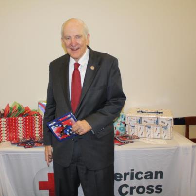 Photo: Today I took a few minutes to sign greeting cards for our troops serving overseas. I encourage you and your families to participate in the Red Cross's Holiday Mail for Heroes before the December 7th deadline. Click below for more details. http://www.redcross.org//ca/los-angeles/ways-to-donate/individual-gifts/holiday-mail-for-heroes
