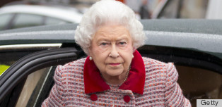 PICS: Queen Elizabeth's Surprising Outfit Choice