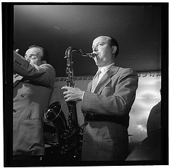 [Portrait of Bud Freeman and Marty Marsala, Jimmy Ryan's (Club), New York, N.Y., ca. July 1947] (LOC)