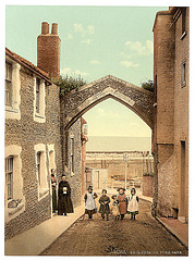 [York Gate, Broadstairs, England]  (LOC)
