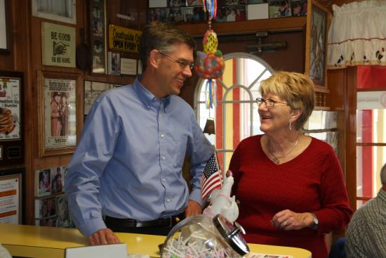 Rep. Paulsen speaks with Peg during his visit to Peg's Countryside Cafe in Hamel.