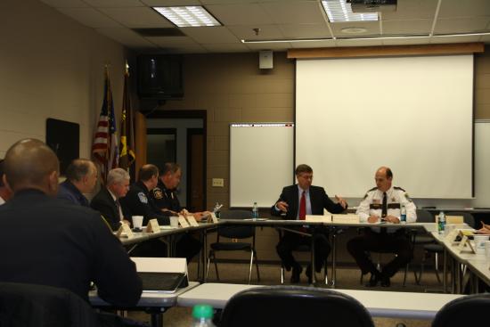 Rep. Paulsen holds a law enforcement round table with district law officials 