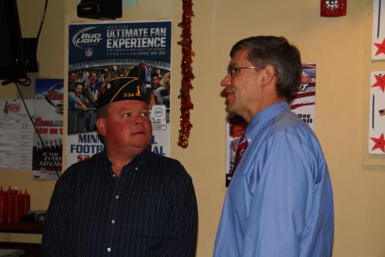 Rep. Paulsen spends time with the Vets at Coon Rapids Legion post