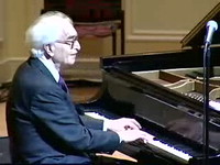 Dave Brubeck performs
