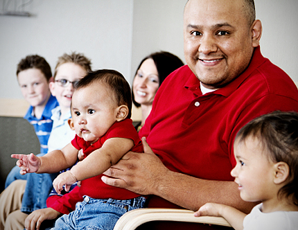 Latino-Family-in-waiting-room