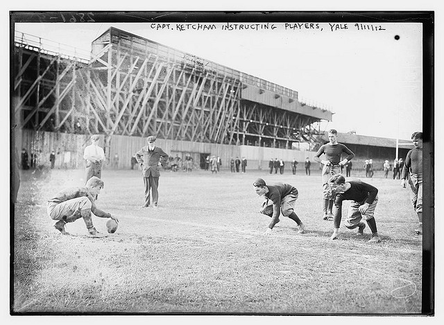 Capt. Ketcham instructing players, Yale (LOC)