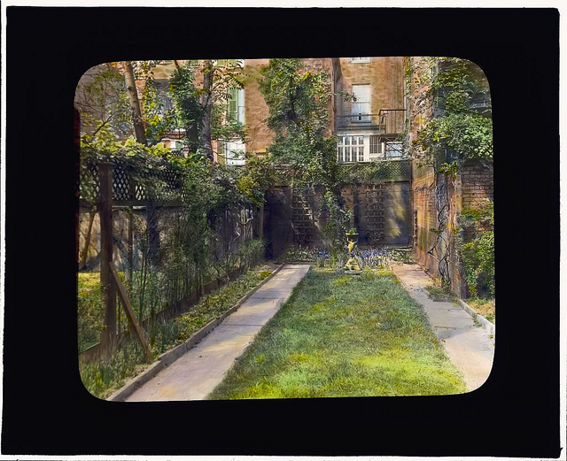 [Vivian Spencer townhouse, West 12th Street, New York, New York. (LOC)