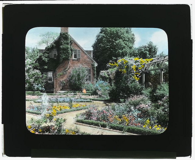 ["York House,"  Captain  George Preston Blow house, Route 1005 and Main Street, Yorktown, Virginia. (LOC)